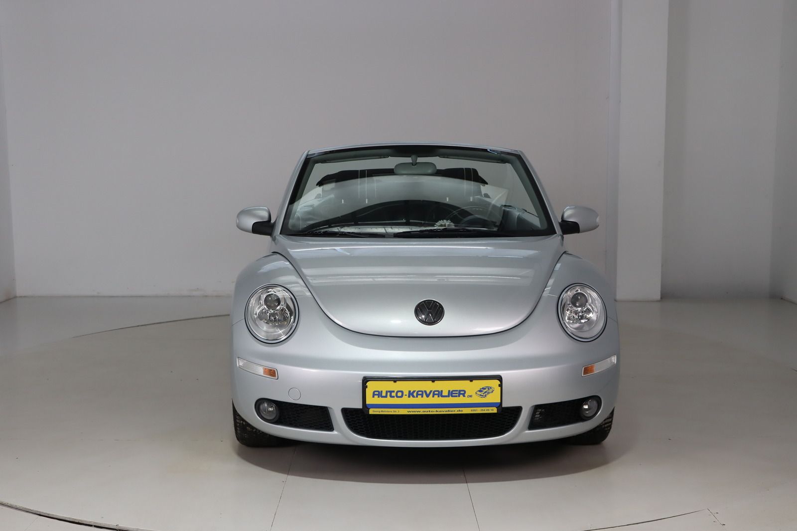 Fahrzeugabbildung Volkswagen New Beetle 1.6 Freestyle Cabriolet * Klima * PDC