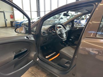 Opel Corsa D Selective *Klimaanlage*