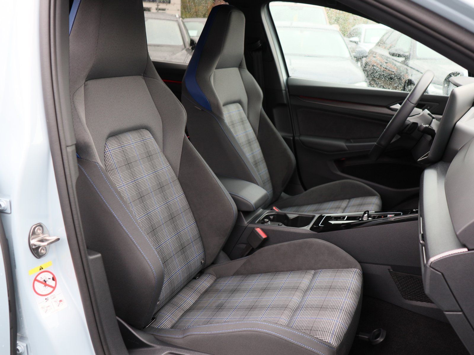 Volkswagen Golf - Bild 7