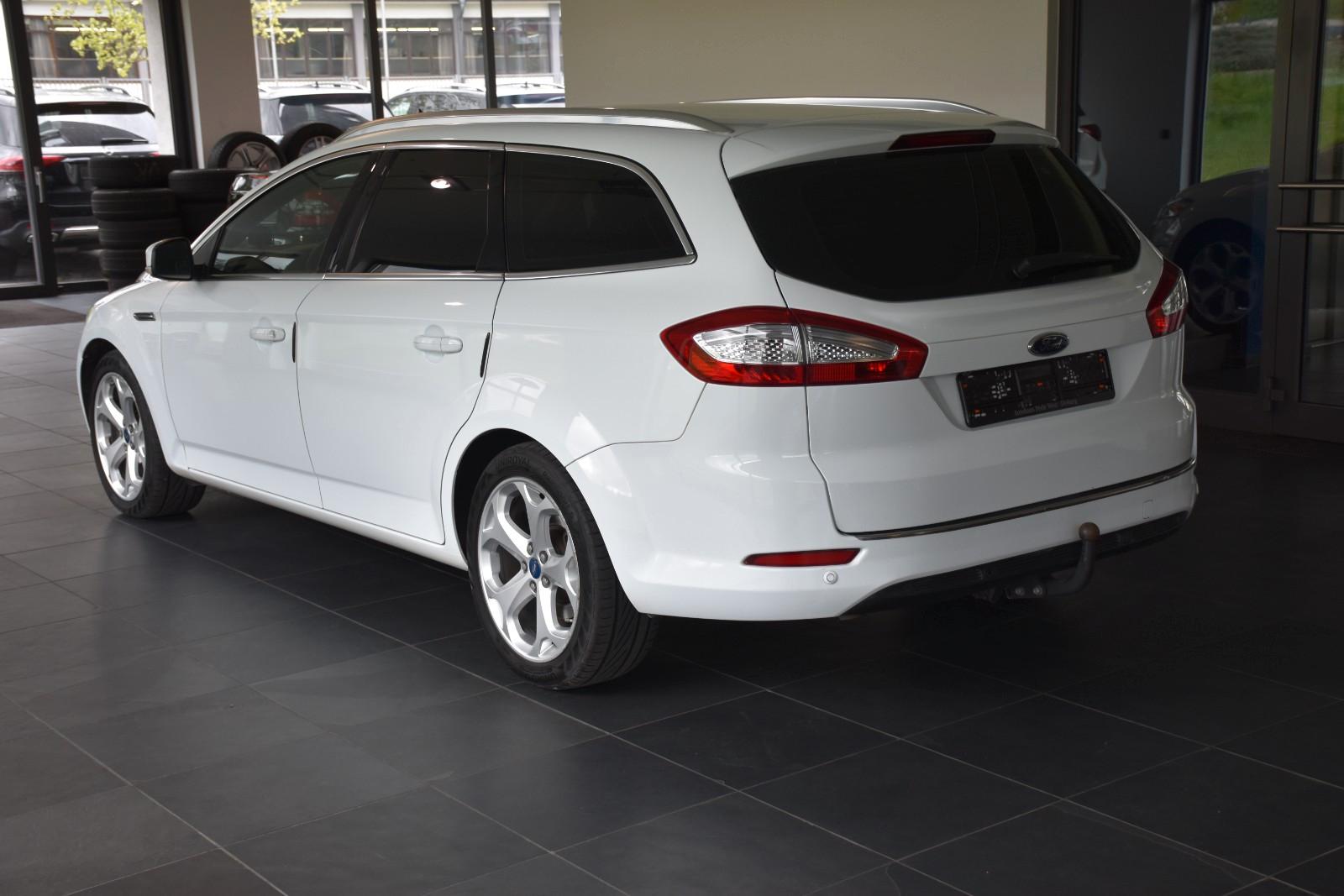 Ford Mondeo 2014 — photo 35
