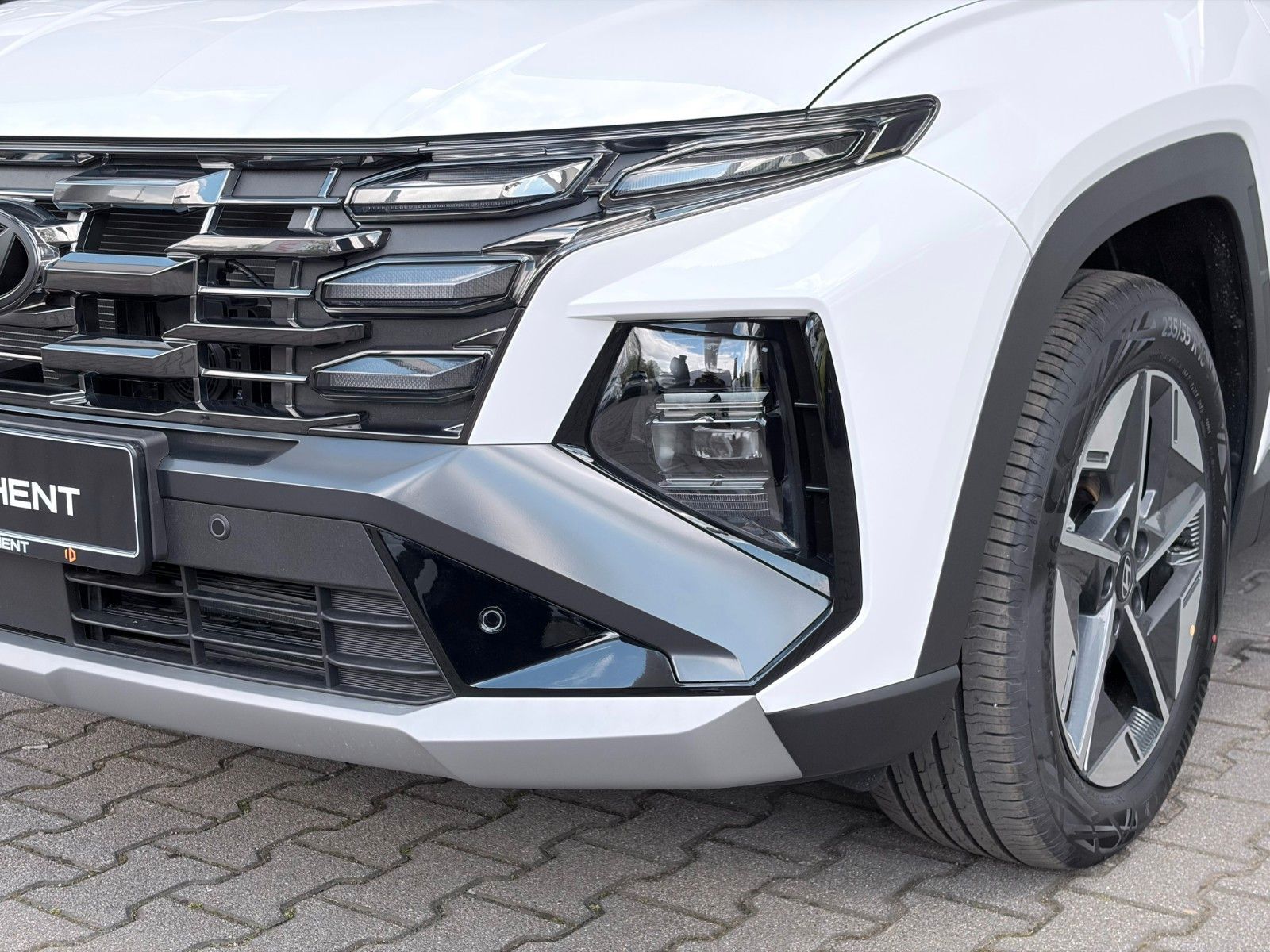 Fahrzeugabbildung Hyundai Tucson 1.6 T-GDI Trend Kamera,LED,Matrix,Navi,LM