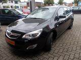 Opel Astra J Sports Tourer Edition TÜV NEU