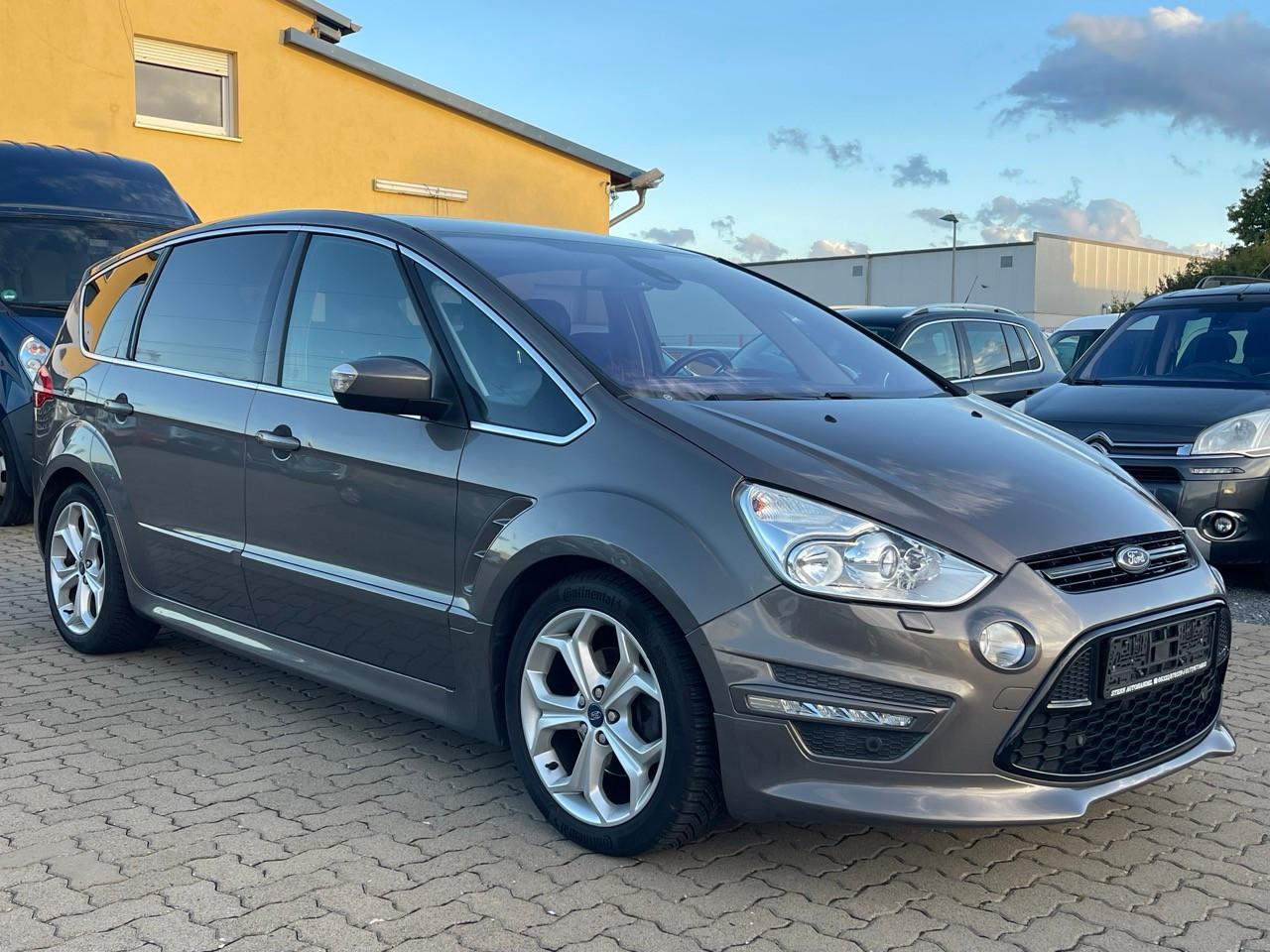 Ford S-Max Titanium S 2.0 l, Automatik, Navi, 2. Hand