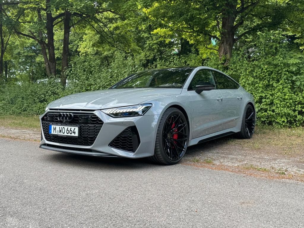 Audi RS7  Dynamic Plus  Ceramic  305kmh  Garantie 2021