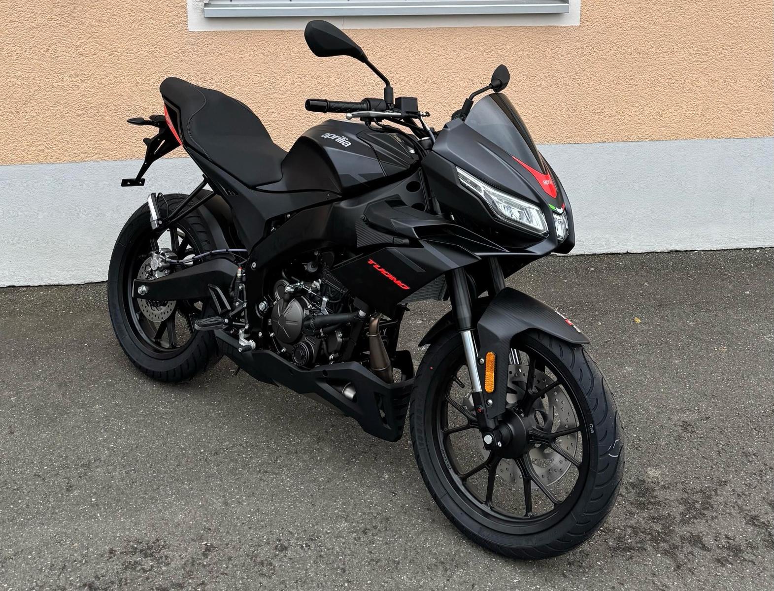 Aprilia Tuono 125 E5+ 2026