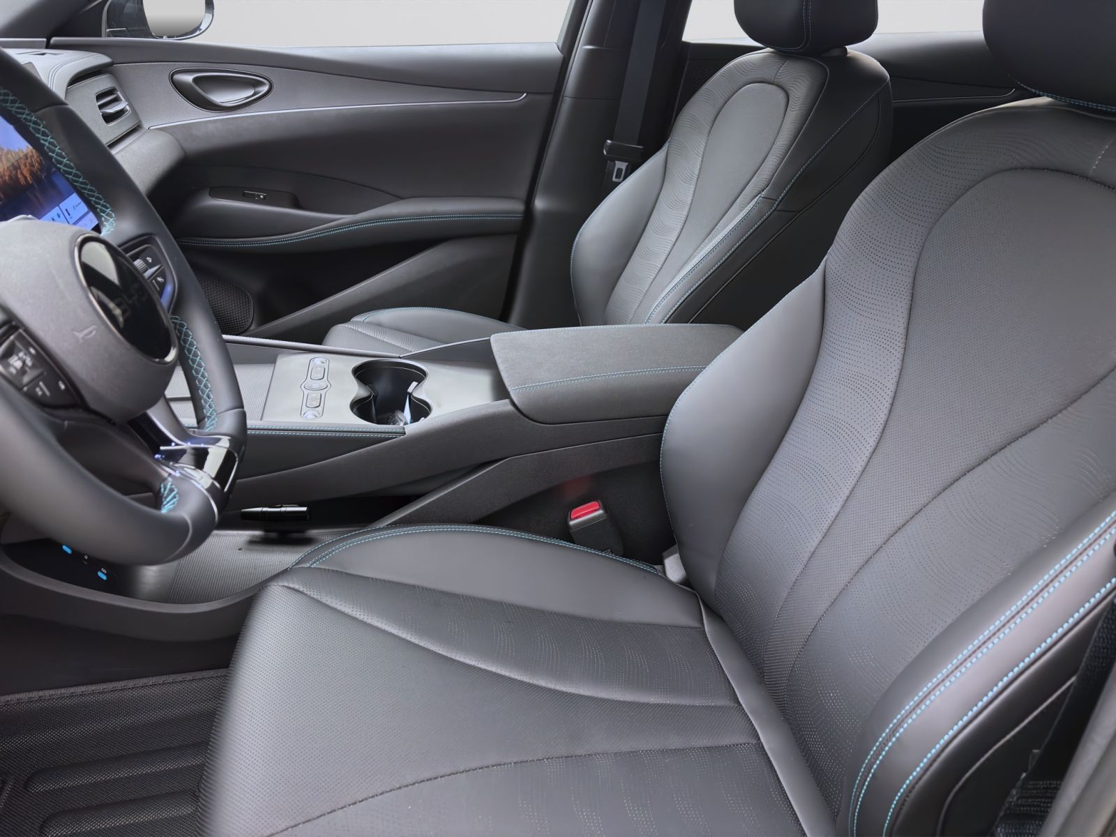 BYD SEAL 6