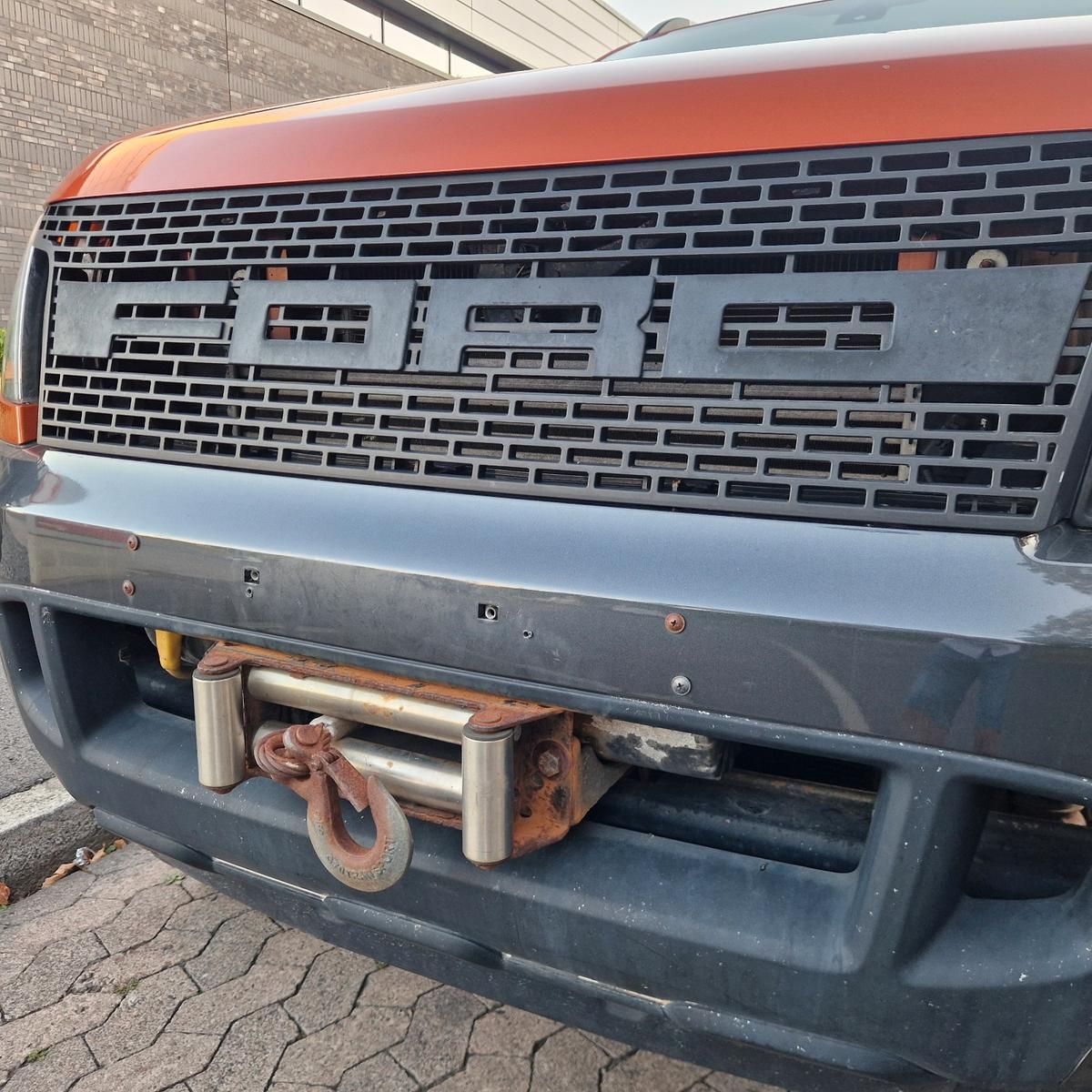 FORD RANGER WILDTRAK 3.2 200ch BVM Treuil électrique Attelage Historique présent - 2EME MAIN