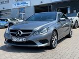 Mercedes-Benz E 250 E -Klasse Coupe E 250*GEPFLEGT*NAVI*PANO* - Mercedes-Benz E 250: Schiebedach