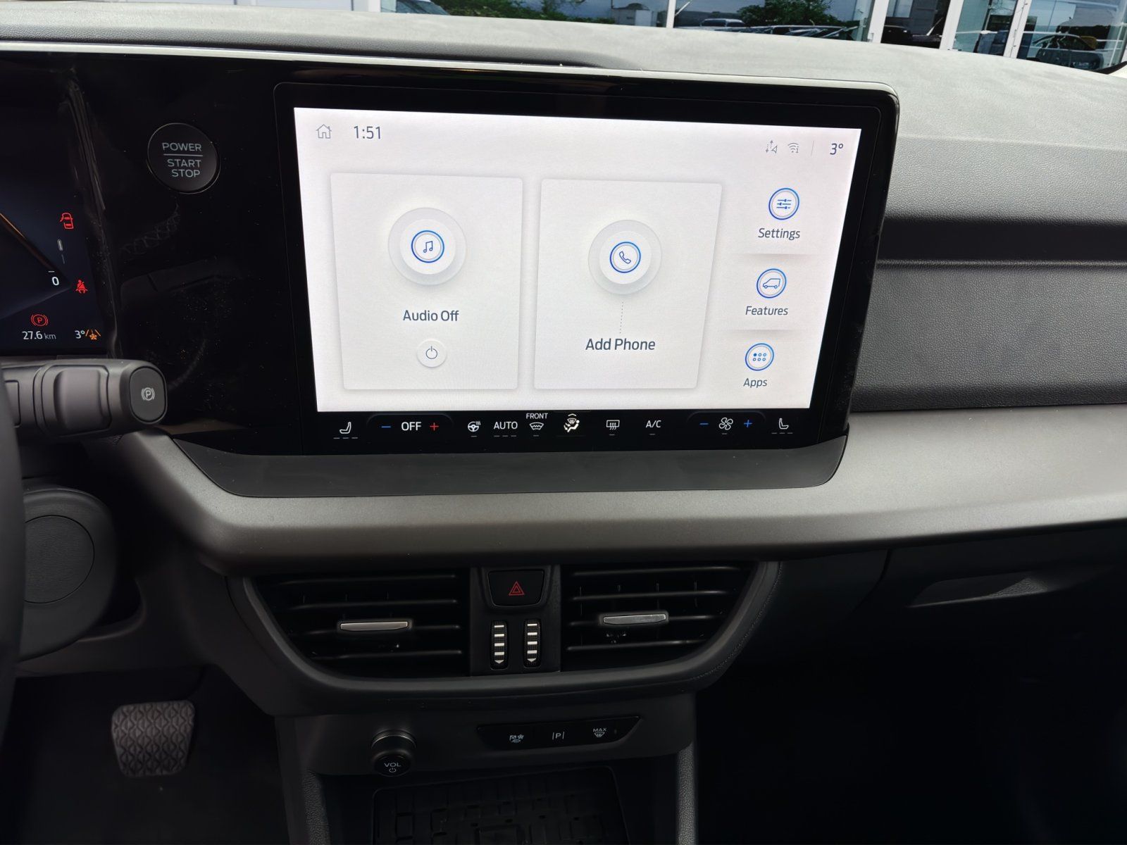 Fahrzeugabbildung Ford Tourneo Courier eMotor BEV Titanium