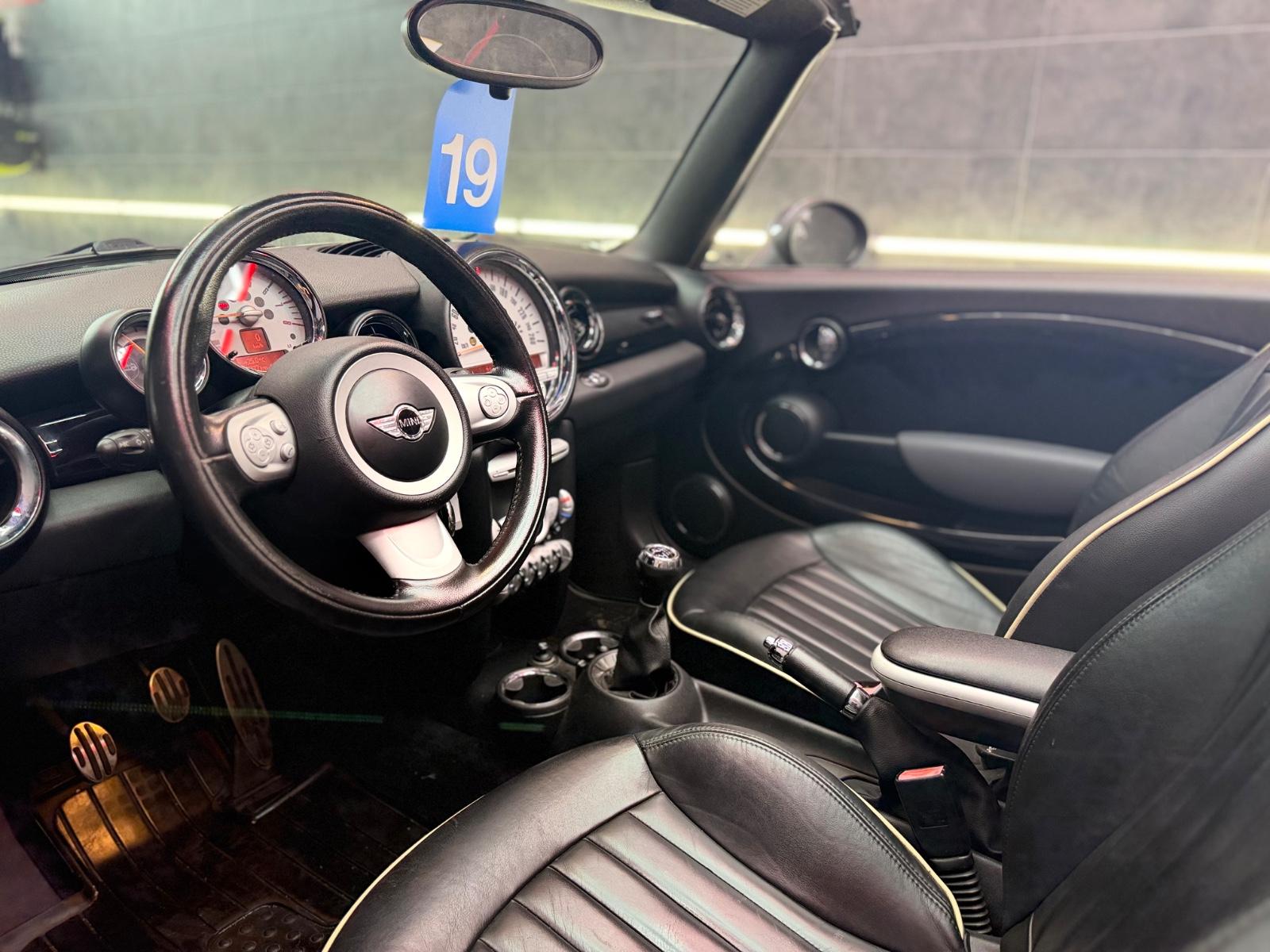 MINI Cabrio Cooper S CABRIO *LEDER* *HU/AU NEU*