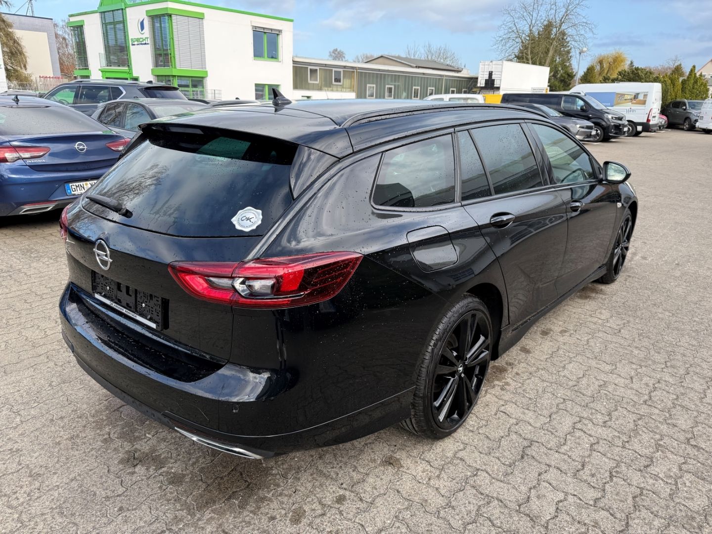 Fahrzeugabbildung Opel Insignia B Sports Tourer Ultimate mit AHK