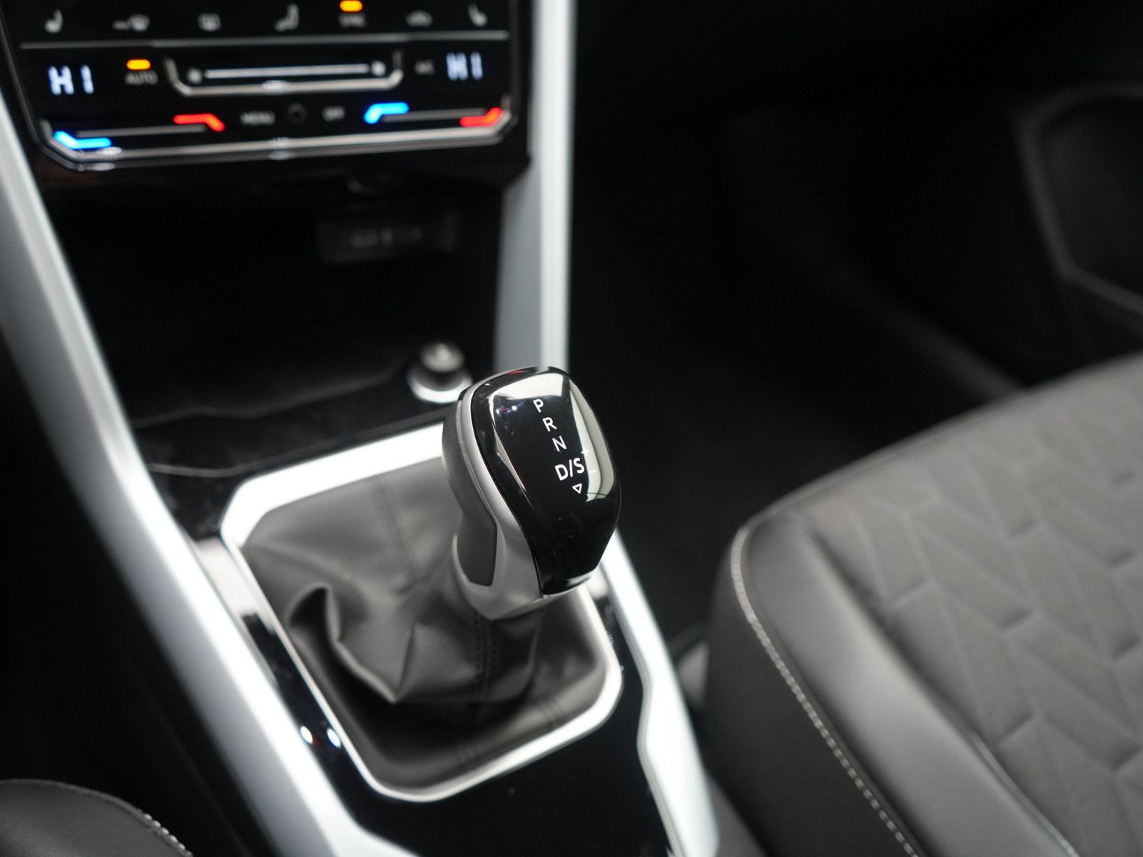 Volkswagen T-Roc - Bild 14