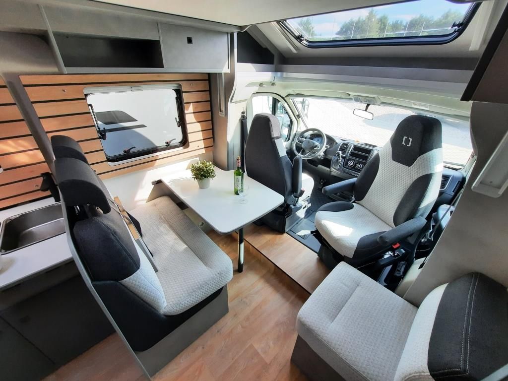 Fahrzeug Übersicht 9 Fahrzeugabbildung Crosscamp EXPDN 7.4 E Verfüg./Sparen Sie 5.558,- €