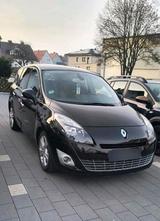 Renault Grand Scenic - Renault Grand Scenic aus 2010