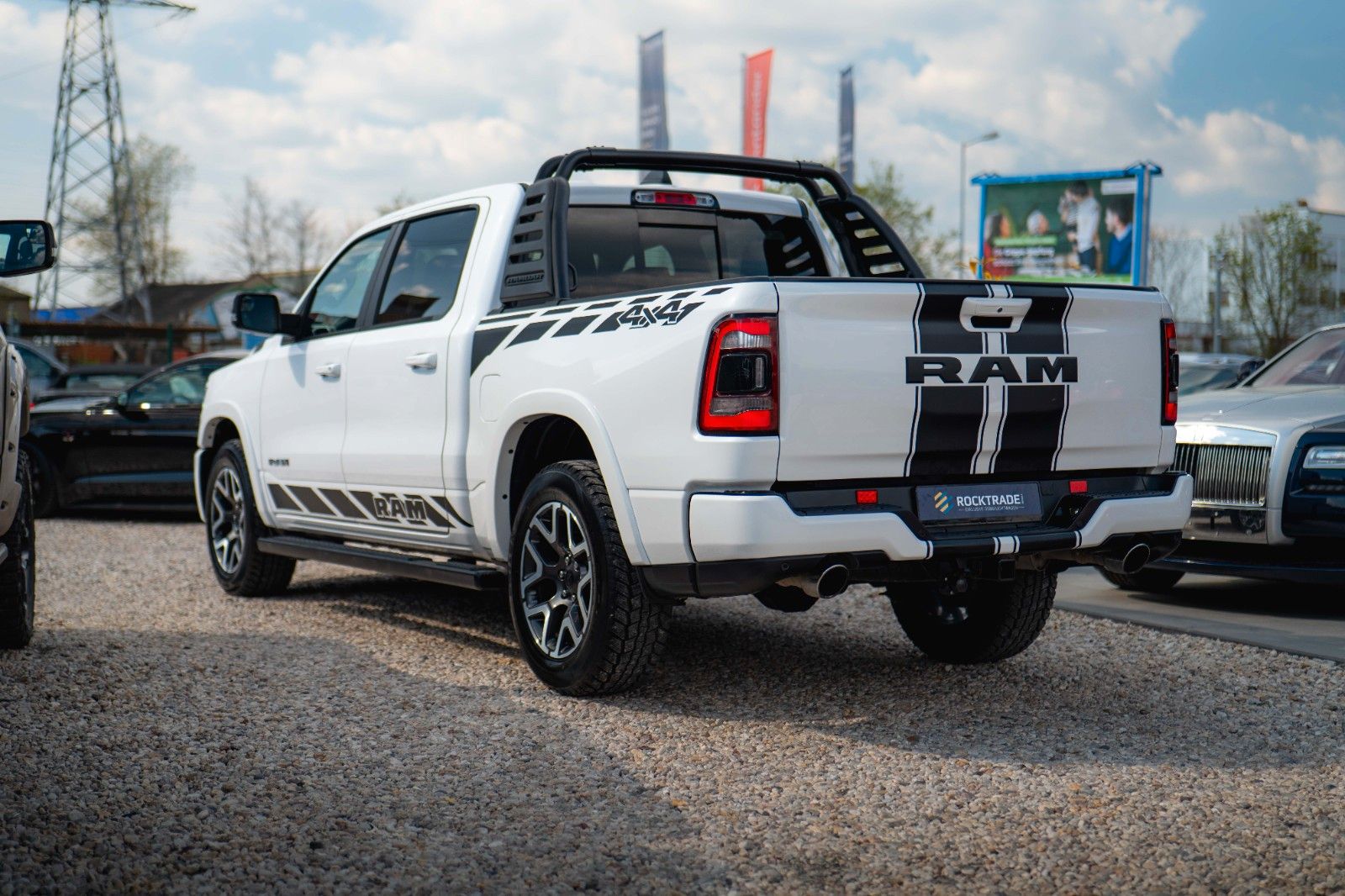 Fahrzeugabbildung Dodge RAM 3.0 MY 25 TWIN TURBO LARAMIE Night Pano ACC