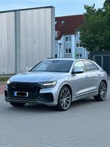 Audi SQ8 TDI V8 Audi Gebrauchtwagen Garantie - Audi SQ8 Gebrauchtwagen in Berlin