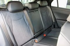 VW T-Roc 1.5 Black Style / DISCOVER/ 18"/ CARPLAY VW T-Roc 1.5 Black Style / DISCOVER/ 18"/ CARPLAY