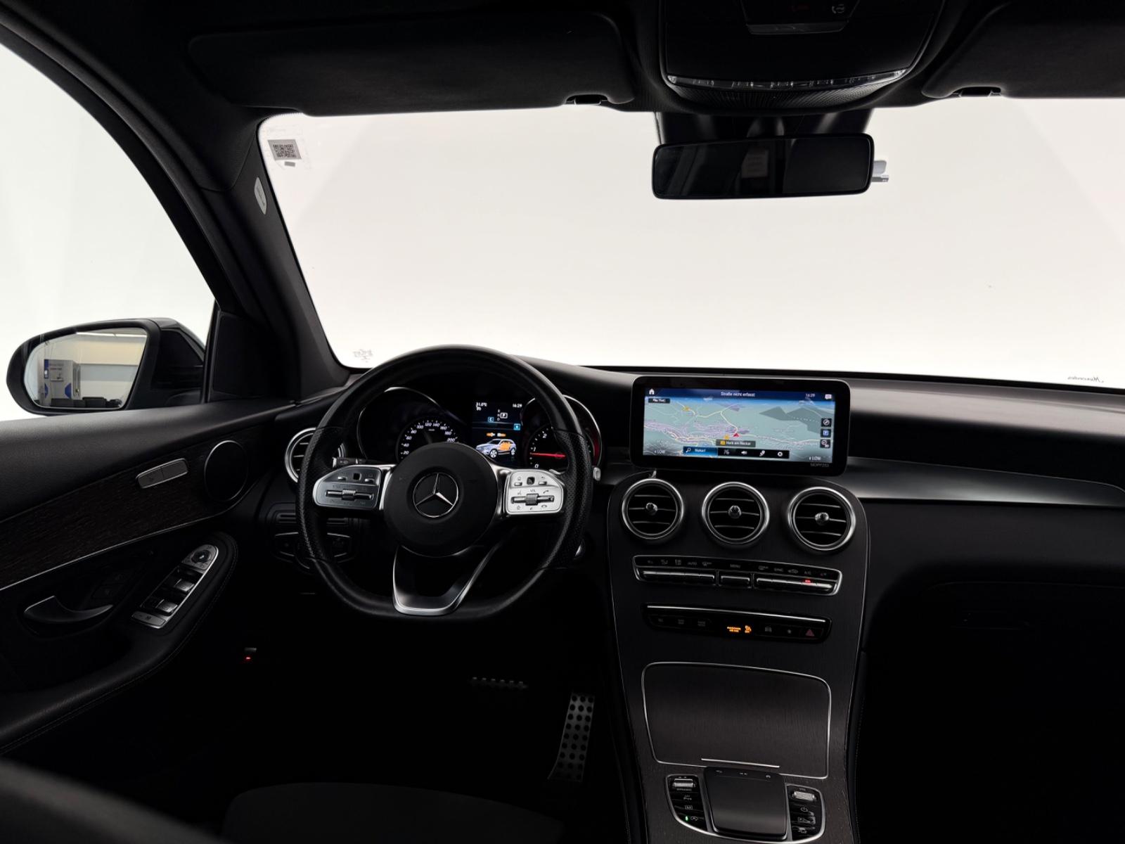 Mercedes-Benz GLC 300d 4Ma.*AMG LINE*LED-AHK-R.KAM-MBUX-TEMPO