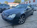 Mercedes-Benz C 230  Sportcoupe - Mercedes-Benz C 230: Coupé