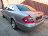 Mercedes-Benz E 200 E Limousine E 200 Kompressor - Mercedes-Benz E 200 aus 2003