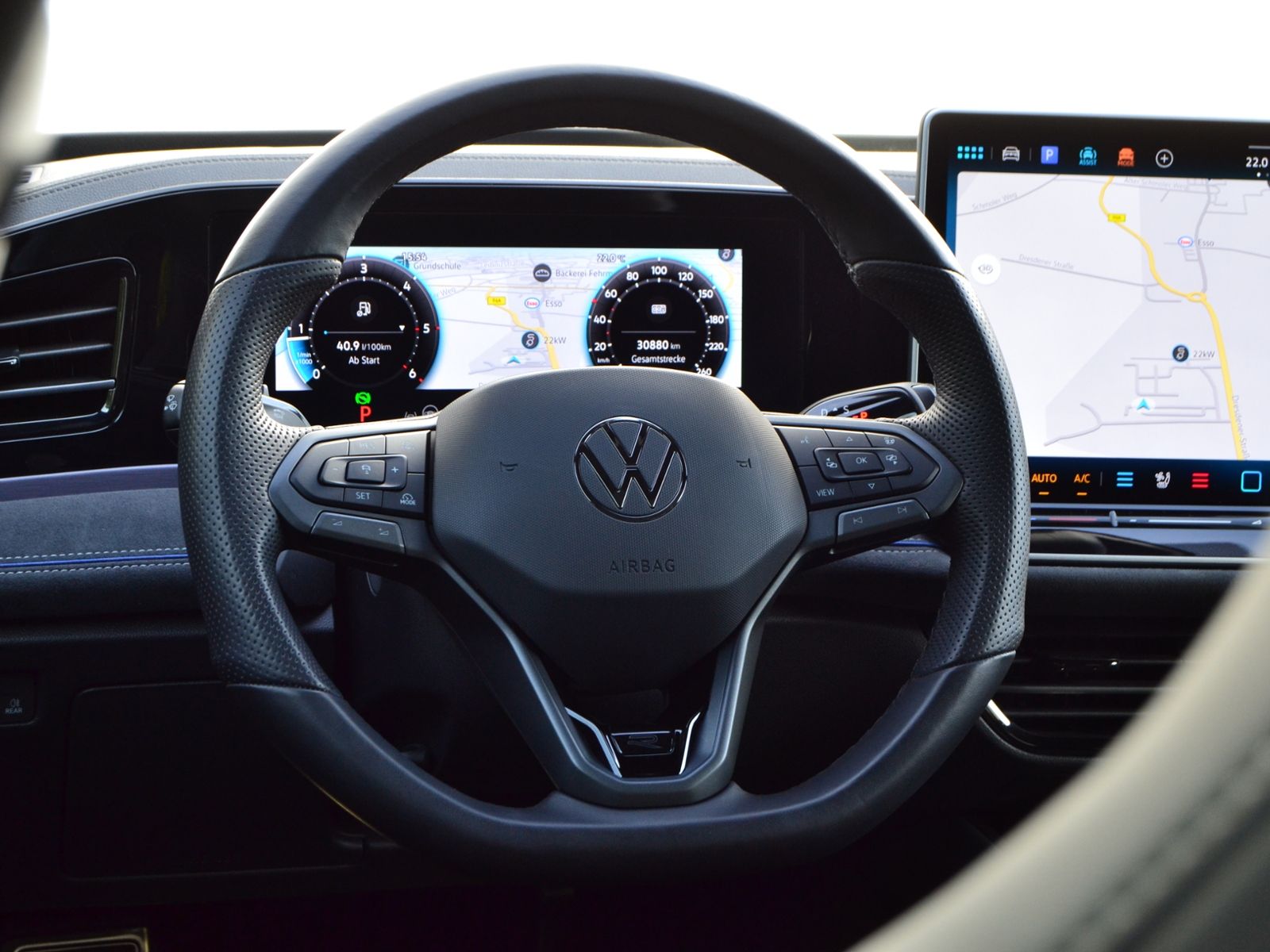 Passat Variant 2.0 TDI 193 PS 4M DSG R-Line Sign