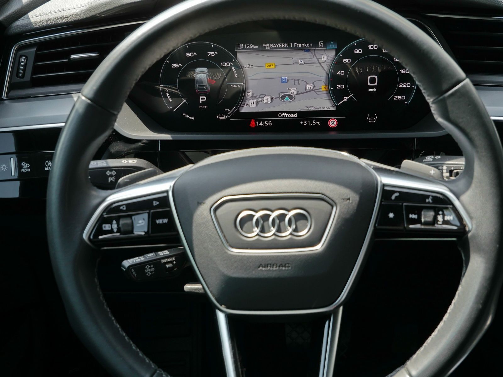 Audi Q8 e-tron - Bild 9