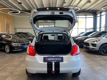 Suzuki Swift Club 4x4-ALLRAD *1.Hand*Top Zustand*SHZ*