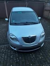 Lancia Muso  1,4  Für Bastler - Lancia MUSA: Limousine