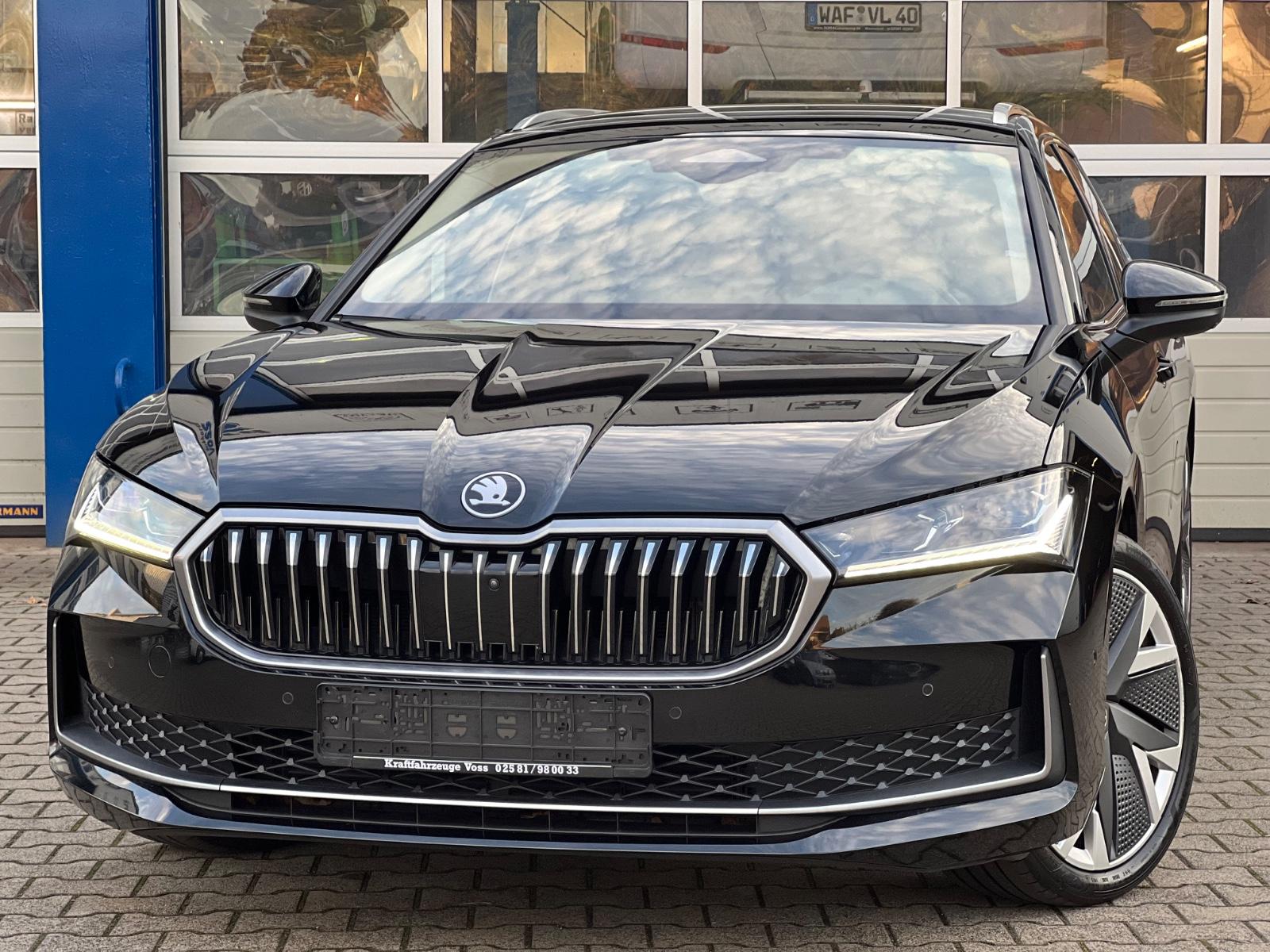 Skoda Superb Combi "NEUES MODELL/MATRIX/AHK/MASSAGE"