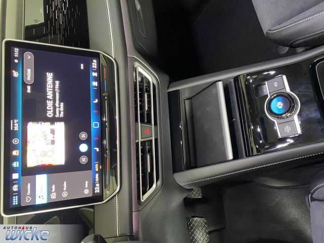 Tiguan 1.5 eTSI DSG Elegance NAVI KLIMA AHK LED