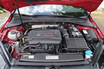 Volkswagen Golf - 9