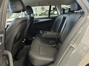 BMW 530 - 11
