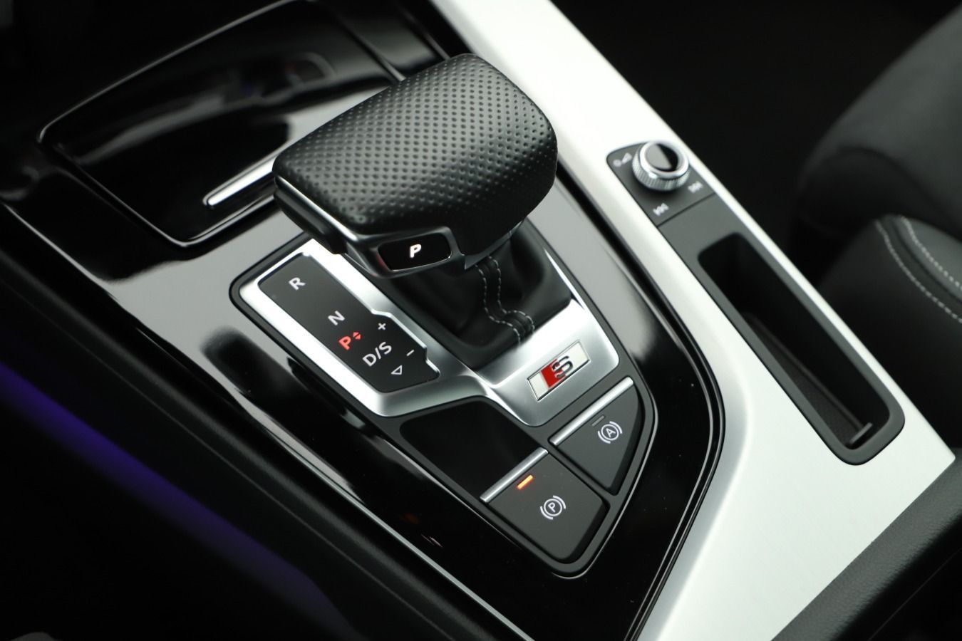Audi S4 - Bild 14
