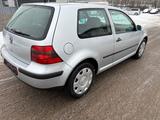 Volkswagen Golf 1.4 Editoin - gebrauchte VW Golf aus dem Jahr 2001
