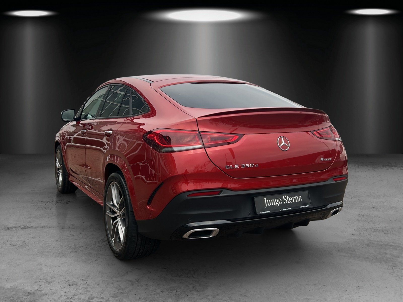 Fahrzeugabbildung Mercedes-Benz GLE350d Cpé AMG Exclu MLED Night AIRMATIC Sitzkl