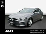 Mercedes-Benz A 200 Style LED PANO MBUX Navi Carplay Android - Mercedes-Benz A 200 mit Benzin-Antrieb: Navigationssystem, Limousine, Klimaanlage