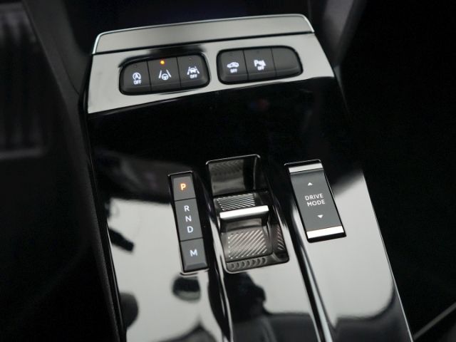 Mokka B ELEGANCE AT+NAVI+RÜCKFAHRKAMERA+LED-SCHE