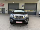 Nissan Navara NP300 Tekna Double Cab 4x4 *AHK *LED - Nissan Navara mit Panoramadach