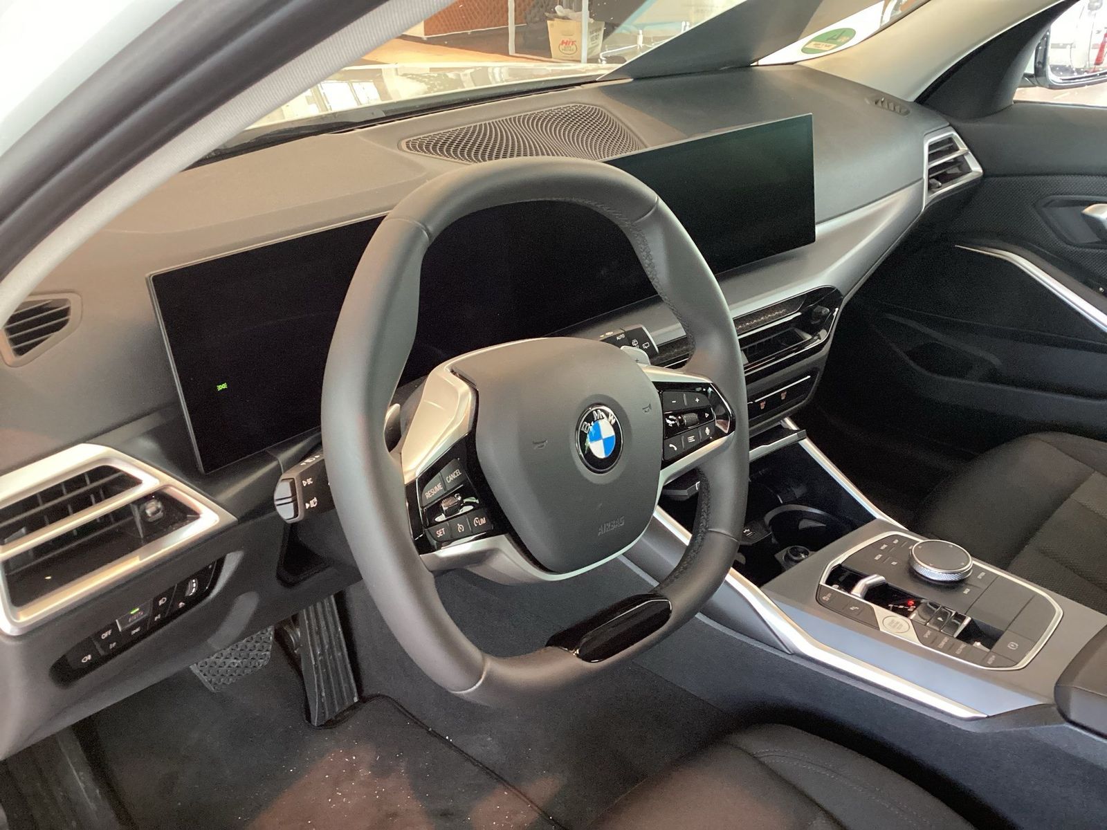 BMW 318 - Bild 11