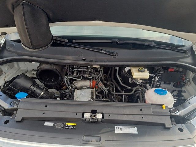 Fahrzeugabbildung Volkswagen Crafter TDI DSG HRK 35 4MOT LR AHK Navi Klima PD