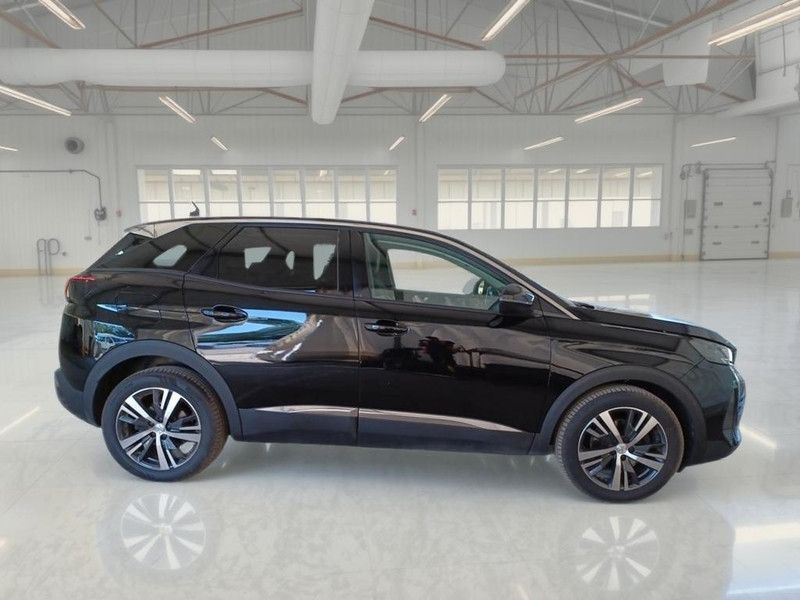 Peugeot PEUGEOT 3008 BLUEHDI 130 SES ALLURE SUV imagem 3