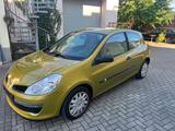 Renault Clio Authentique 1.2 16V/Klima/TÜV NEU! - Renault Clio: Authentique