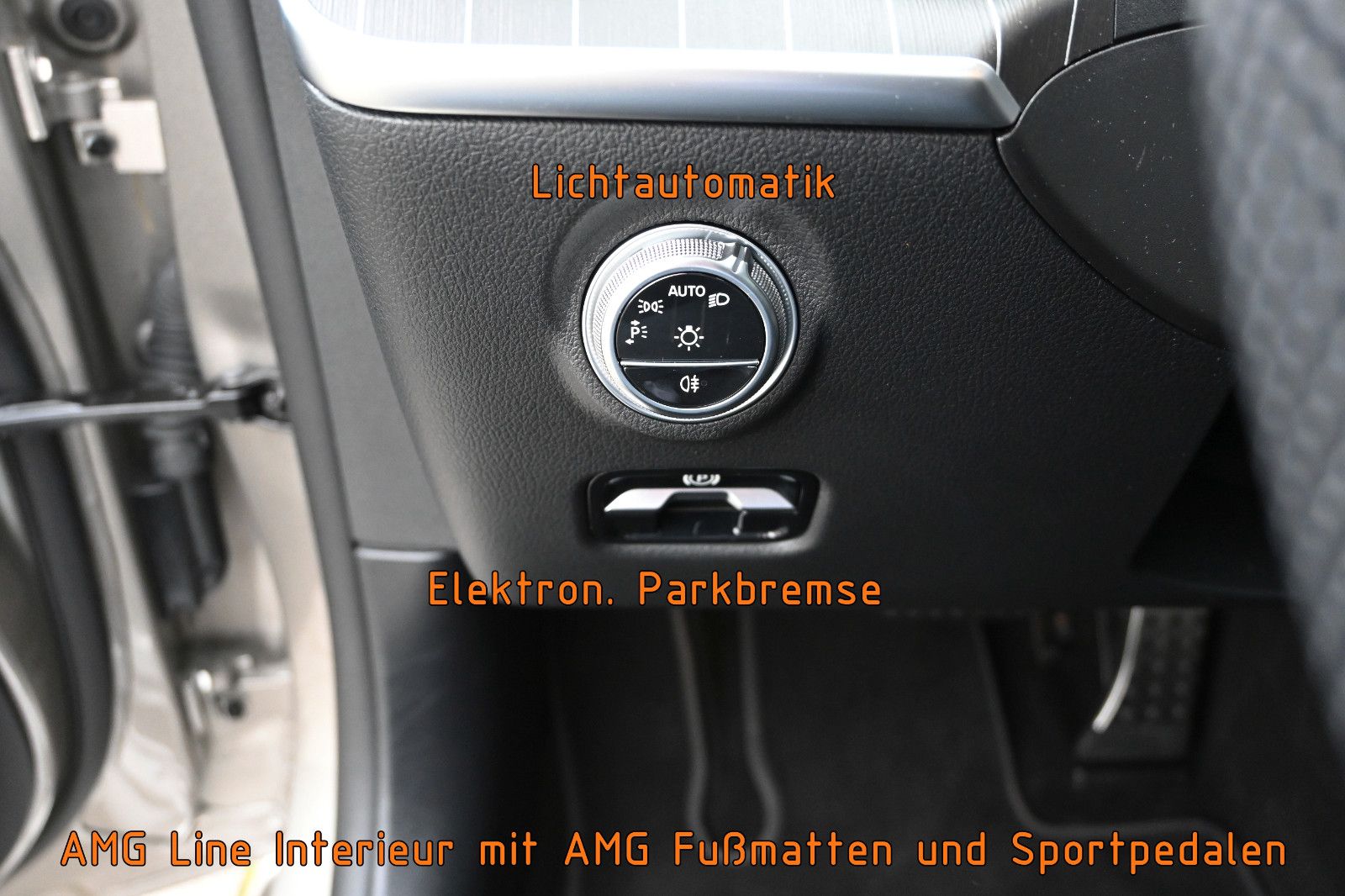 Fahrzeugabbildung Mercedes-Benz C 300 d T AMG Line °ACC°PANORAMA°WINTERPAKET°