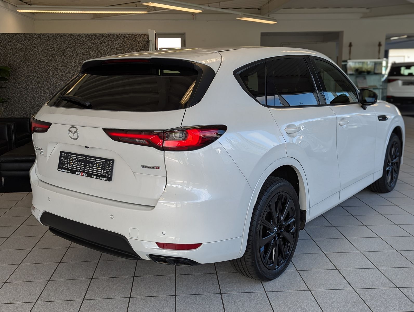 MAZDA CX-60  e-SKYACTIV 254 HOMURA AWD HUD Bose - Image 7