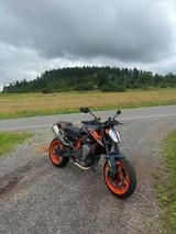 KTM 890 Duke R - KTM 890 DUKE