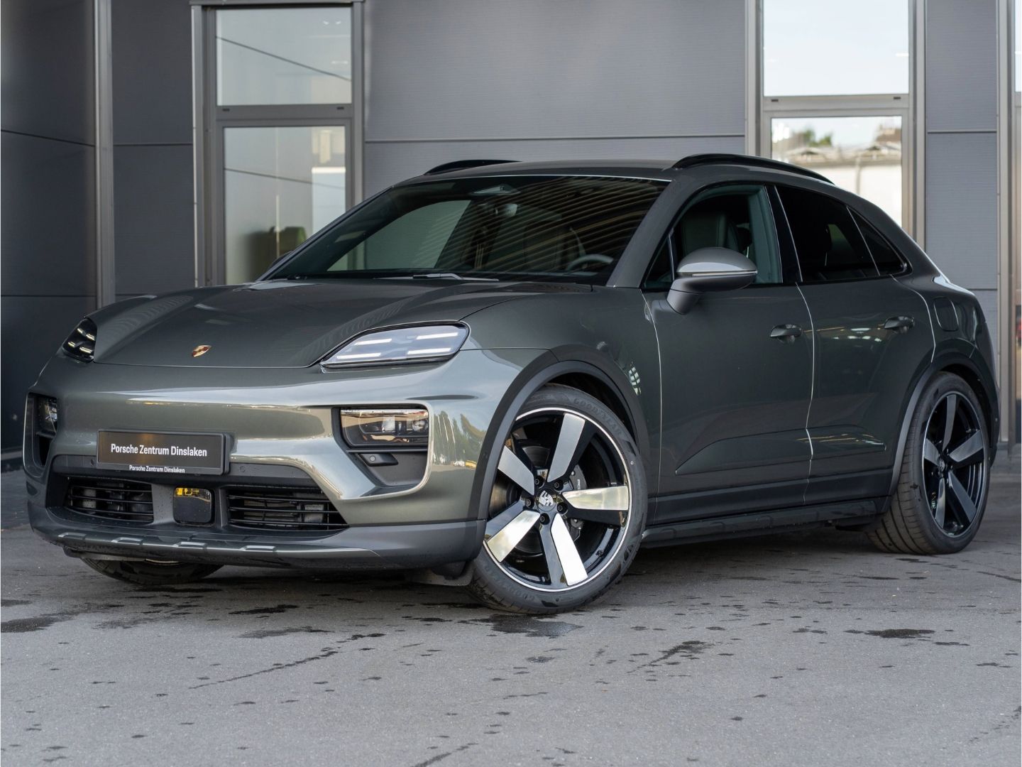 Porsche Macan BOSE 22'' ACC Sport Sound Luftfederung 0,2 imagem 3