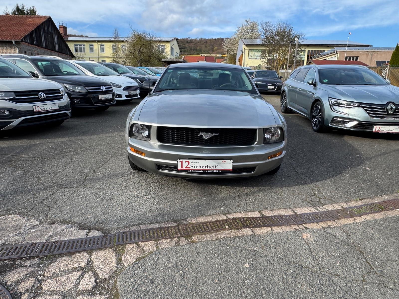 Ford Mustang 5 Coupe V6 205PS KLIMA Tempomat 17200 KM