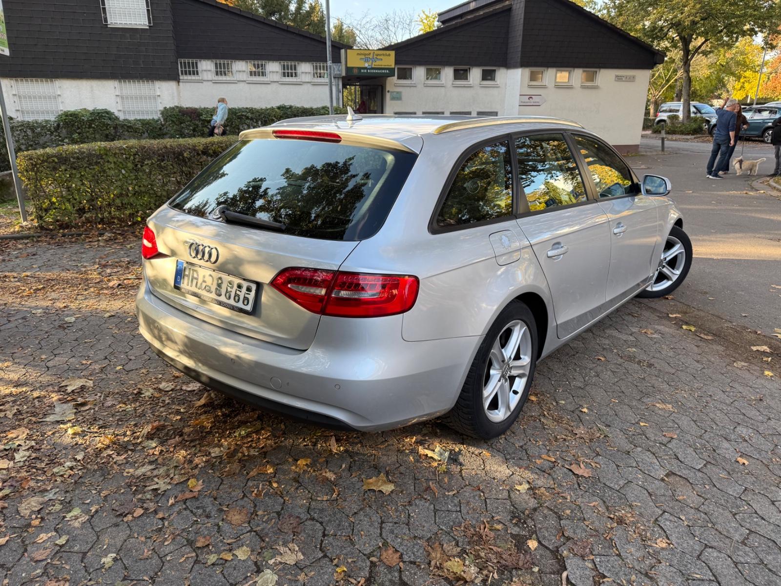 Audi A4 2012 — rear view