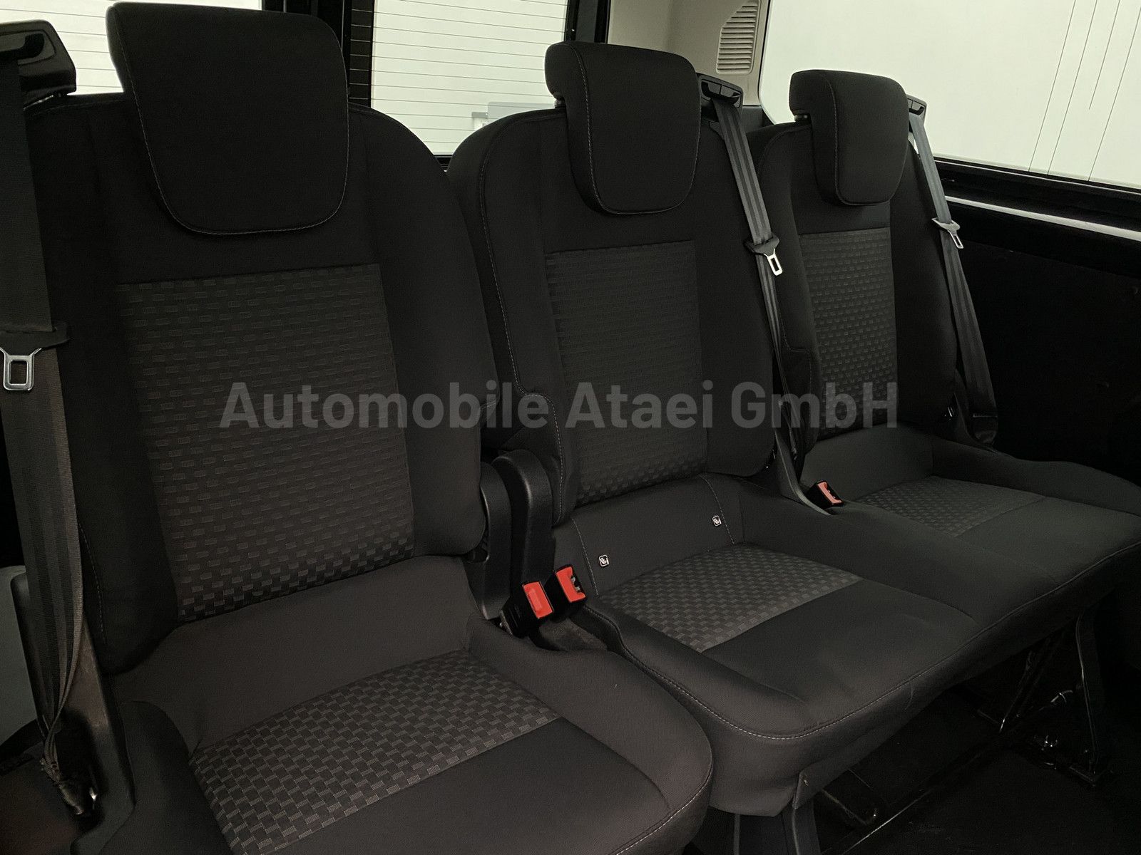 Fahrzeugabbildung Ford Transit Custom L2 *Automatik* 2xKLIMA+ACC 1182