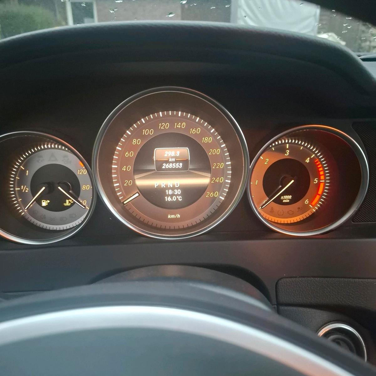 Mercedes-Benz C220 2013 — photo 9